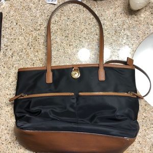 Michael kors tote